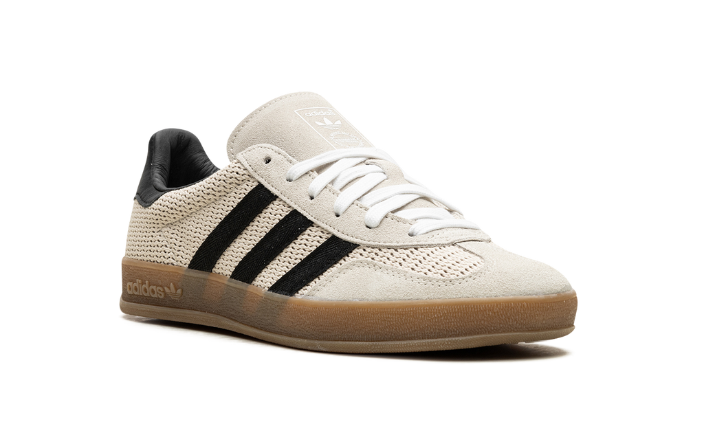 Gazelle Indoor "Aluminum / Core Black" IH4769